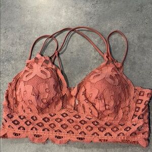Zenana Lace Bralette in Mauve
